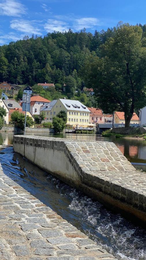 Rozmberk Inn Rozmberk Nad Vltavou Exterior photo